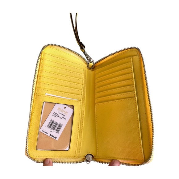 Michael Kors Sunshine Wristlet Phone Holder 35S0STVL2L Jet Set Travel Leather - Picture 4 of 8